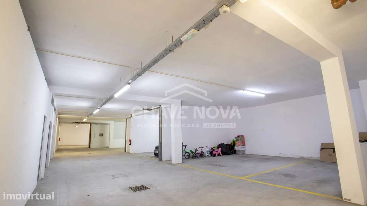 Excelente T2 como novo localizado em Oliveira do Douro-17