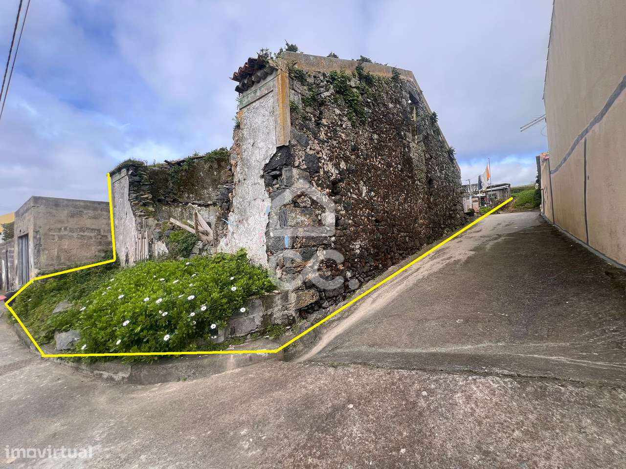 Moradia em Estado de Ruina - Ponta Garça - Vila Franca do Campo - Grande imagem: 4/7