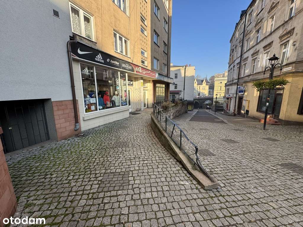 Duży salon, balkon, centrum, ogrzewanie gazowe-9