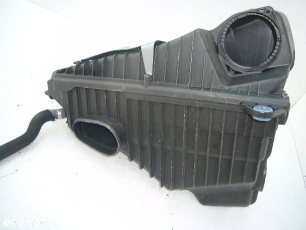 Audi Q7 Filtr Powietrza - 1