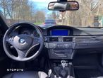 BMW Seria 3 320i Cabrio - 22