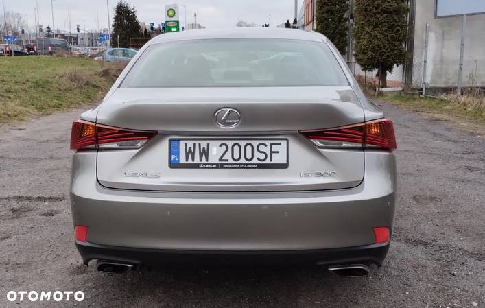 Lexus IS 200t / 300 Elegance - 5