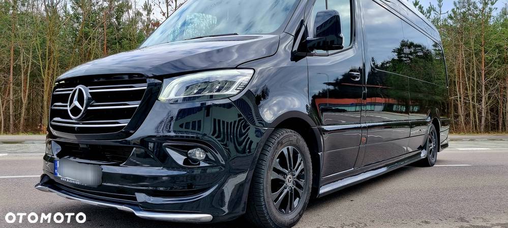 Mercedes-Benz Sprinter - 2