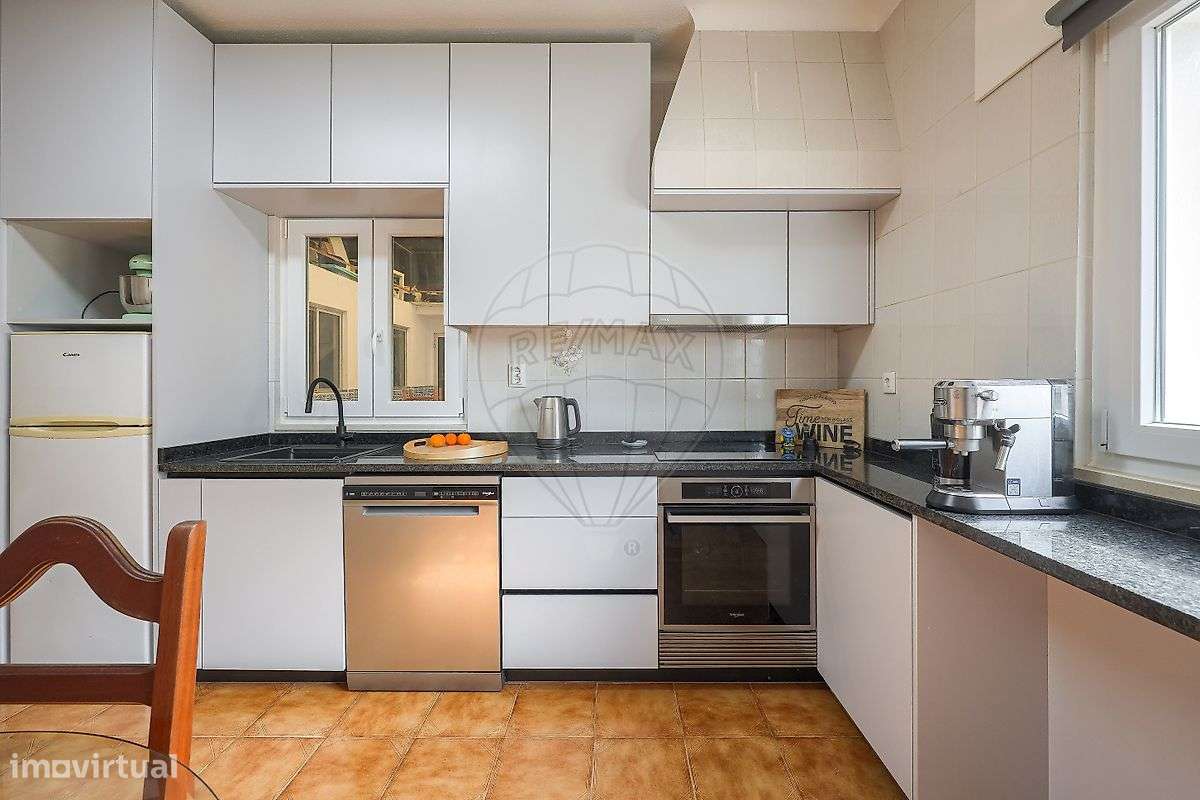 Moradia T2 renovada com terreno amplo - Santa Joana - Grande imagem: 5/31