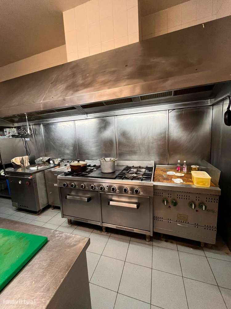 Restaurante totalmente equipado para Trespasse no Areeiro-23