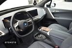 BMW iX xDrive50 - 9