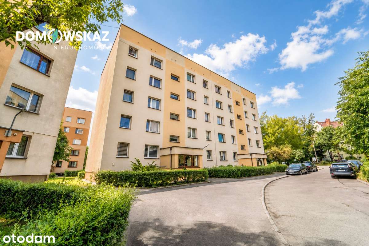 1 Piętro! 3 Pokoje! Co! Balkon! Blok po termo!-11