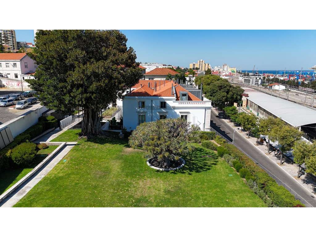 Apartamento T4+1 com Vista Rio em Condomínio com Piscina e Garagem,... - Grande imagem: 3/60