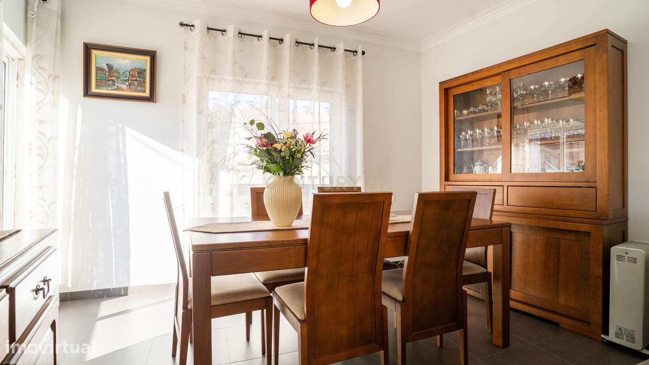 Moradia com espaço exterior e garagem - Grande imagem: 5/31