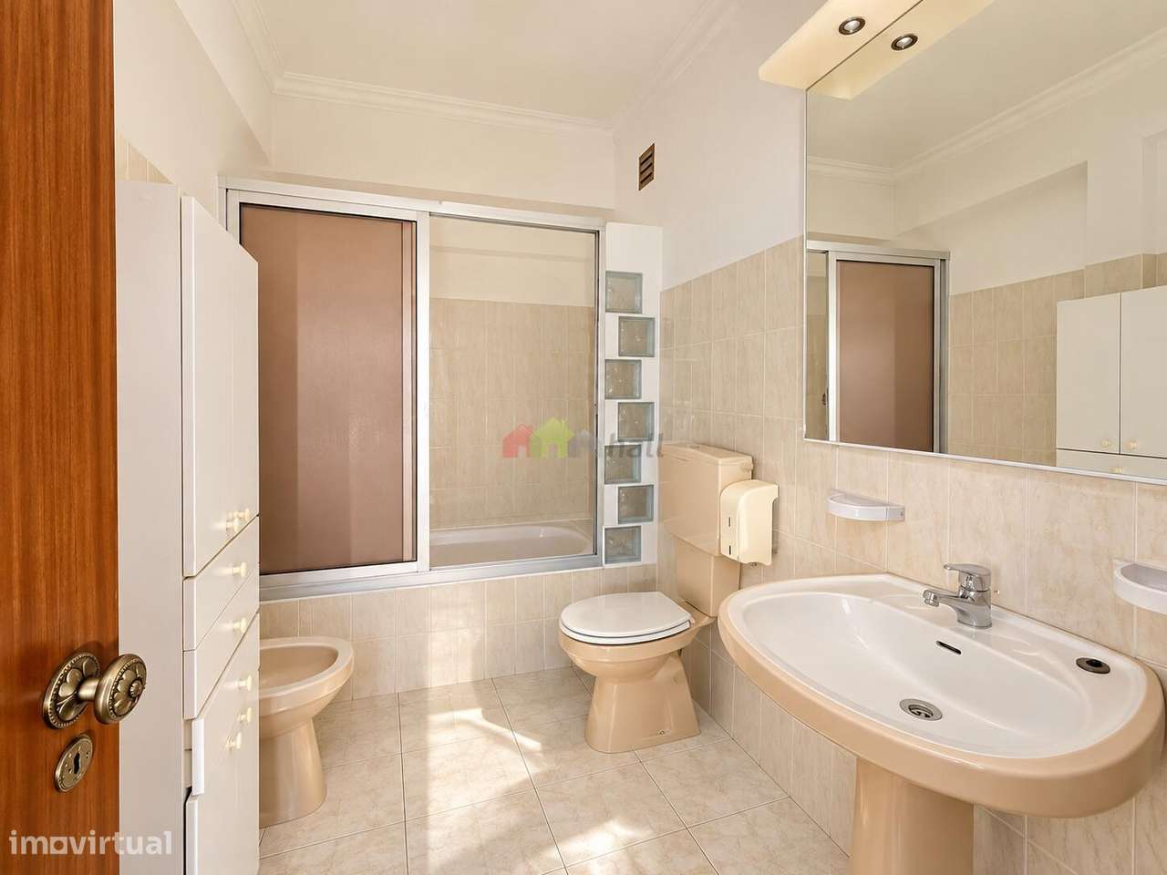 Apartamento T2 com garagem box e Mezzanine-2