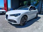 Alfa Romeo Stelvio - 4