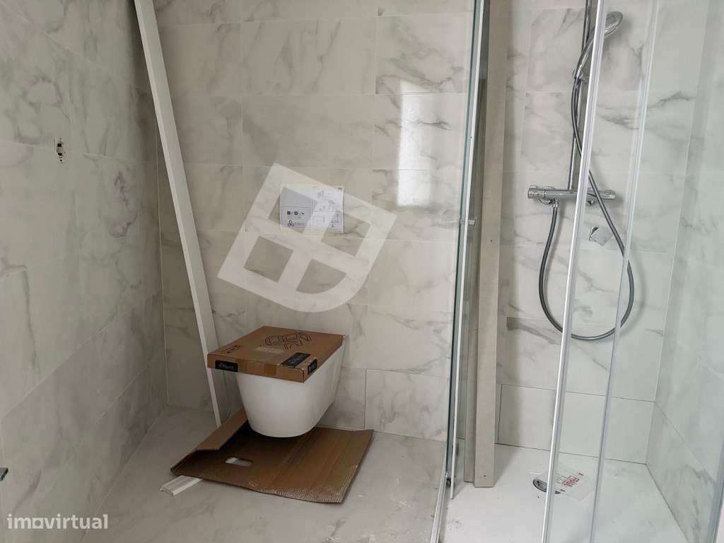 Apartamento T2+1 Dúplex c/ terraço - Pronto Habitar | Esgueira-26