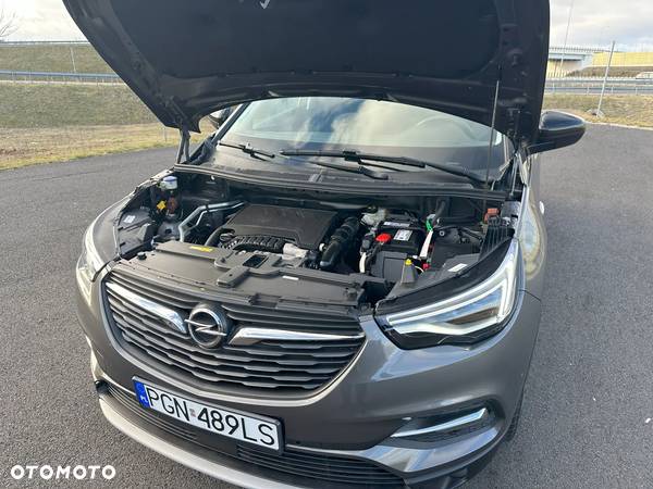 Opel Grandland X 1.2 T GPF Design&Tech S&S - 24