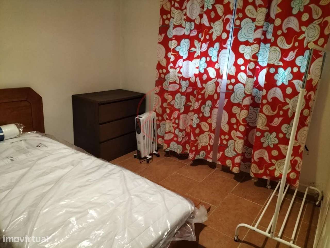 Arrenda-se quarto de Solteiro na Verderena, Barreiro - Grande imagem: 4/7