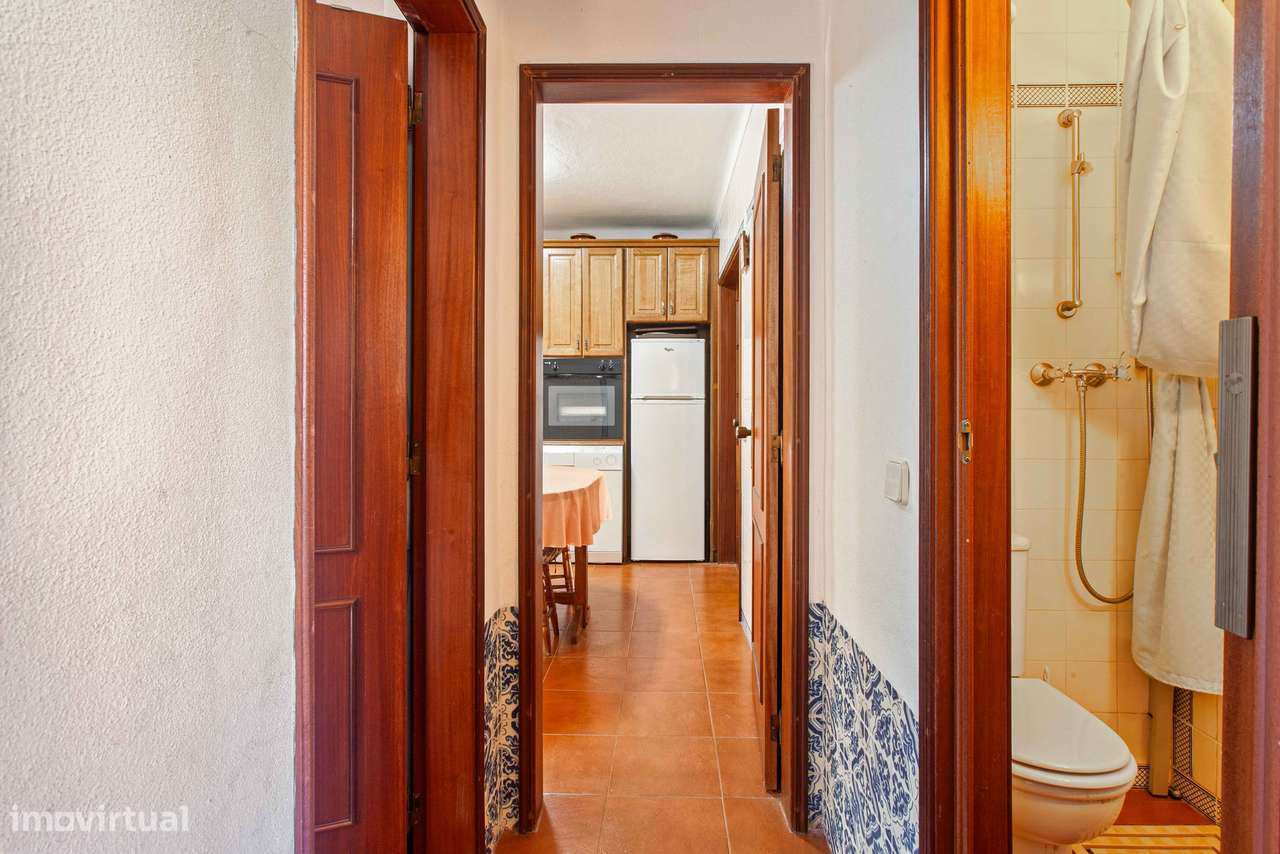 Moradia T4, 2 pisos, com jardim e árvores de fruto, Marisol | Aroeira-11