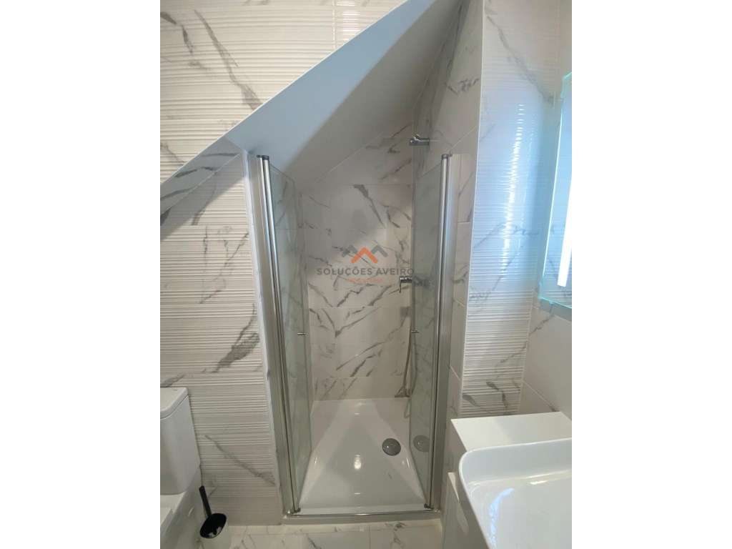 Apartamento T1 Novo no Alboi - Aveiro-13