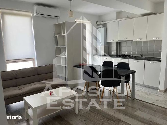 Apartament cu 3 camere, zona Soarelui