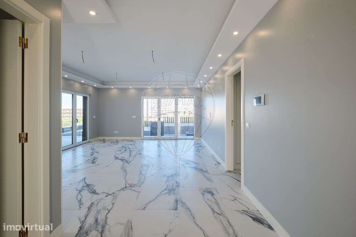 Moradia T4 para venda-6