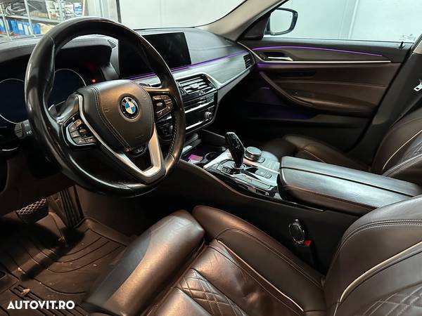 BMW Seria 5 530d AT - 11