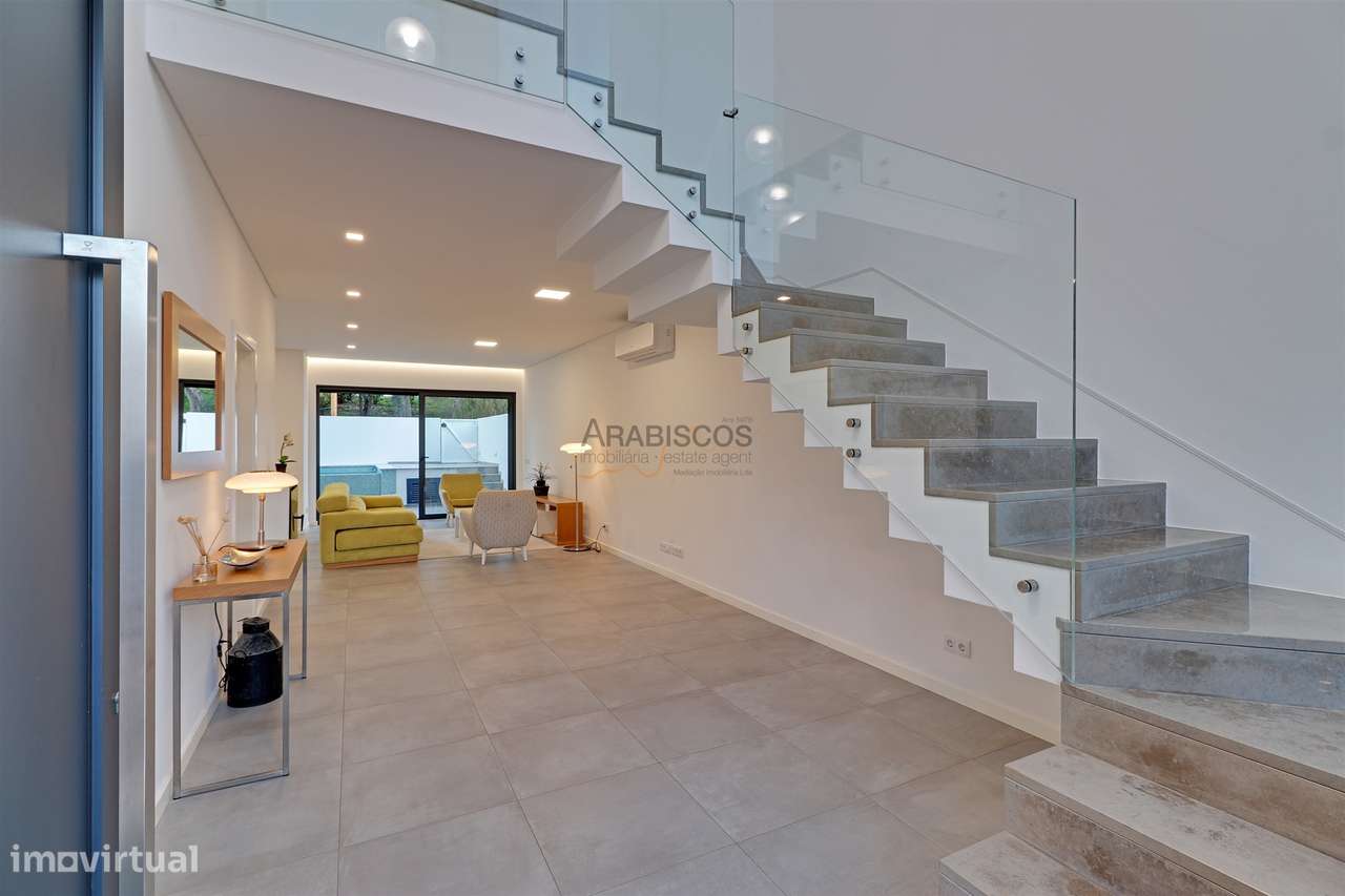 Moradia com 3 suites - Piscina - Garagem - Mobilada - Alvor - Portimão - Grande imagem: 5/31