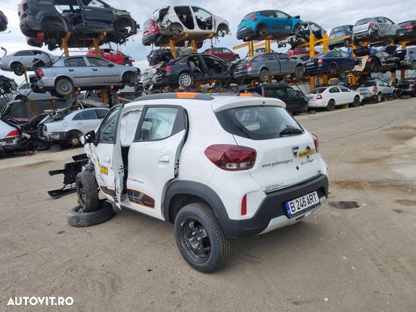 Dezmembrez Dacia  Spring motor electric 33kw 45cp  dezmembrari aripa spate cutie de viteze grup electric oglinda cablu incarcator - 4