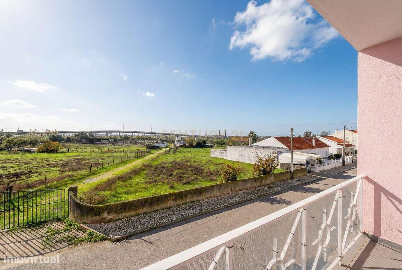 Apartamento Renovado T2 Moita - Setúbal - Grande imagem: 3/12