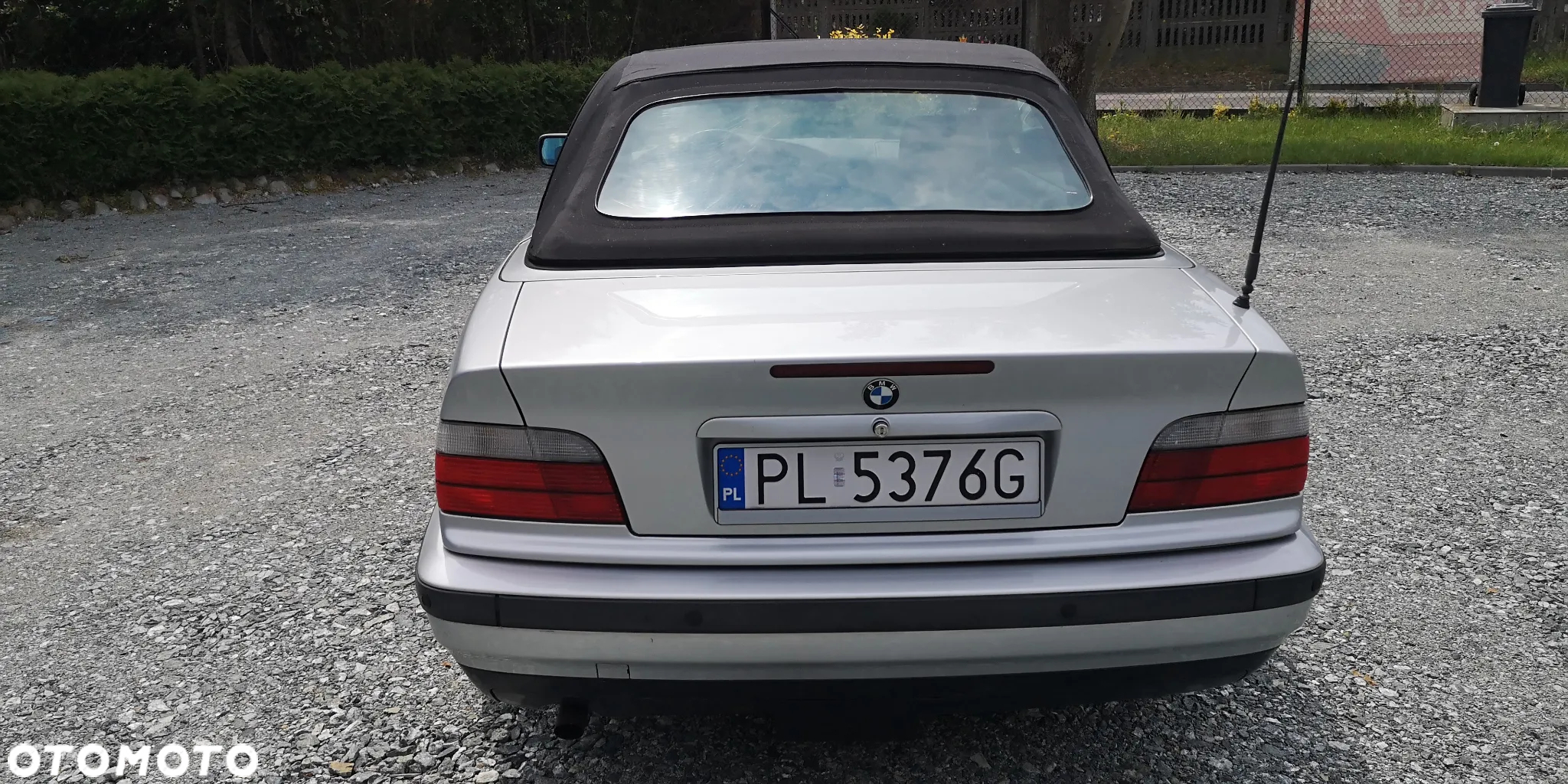 BMW Seria 3 318i Cabriolet - 4