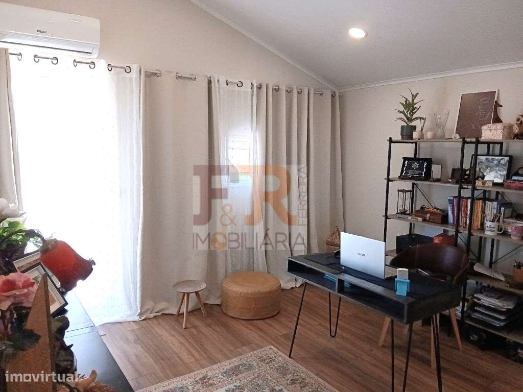 Moradia Isolada Duplex T6 Azeitão-33