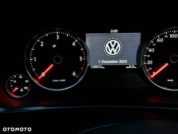 Volkswagen Touareg 3.0 V6 TDI Blue Motion DPF Automatik - 14