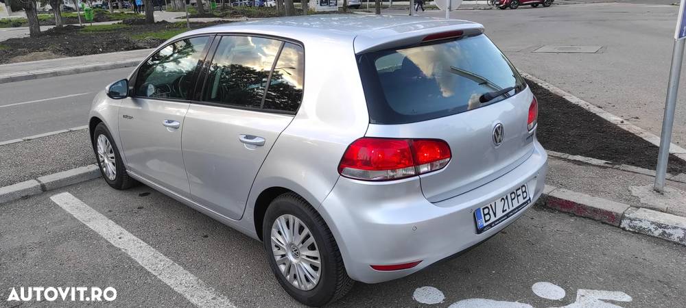 Volkswagen Golf - 3