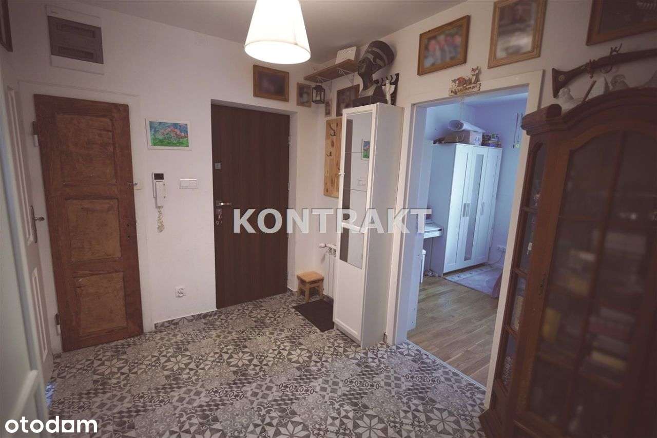Trzypokojowe mieszkanie w centrum miasta Oświęcim.-7