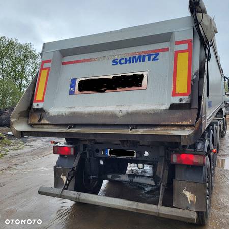 Schmitz Cargobull Aluminiowa SKI 24 - 12