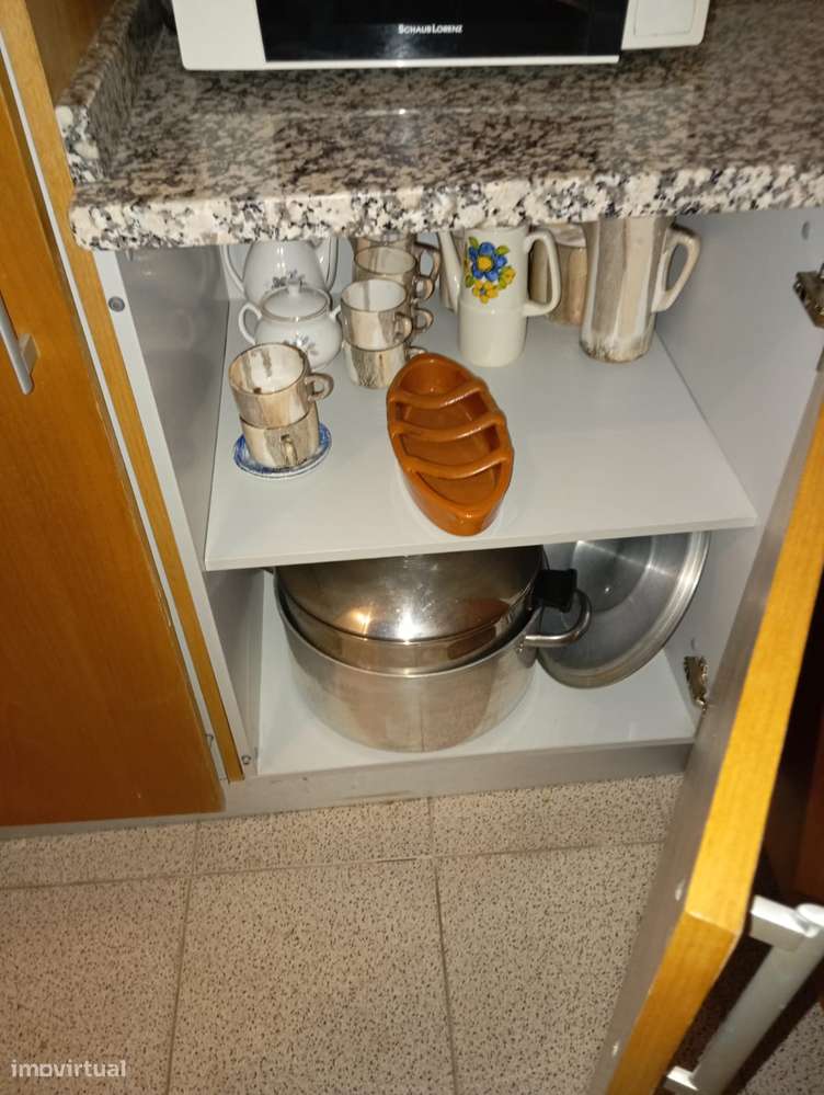 moradia T1 equipadissima - pronta viver com despesas - Grande imagem: 5/21