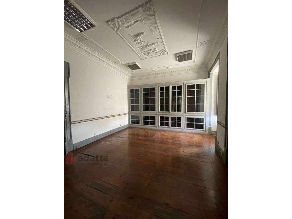 PRÉDIO PARA ARRENDAMENTO - CENTRO HISTÓRICO DE COIMBRA - Grande imagem: 5/22