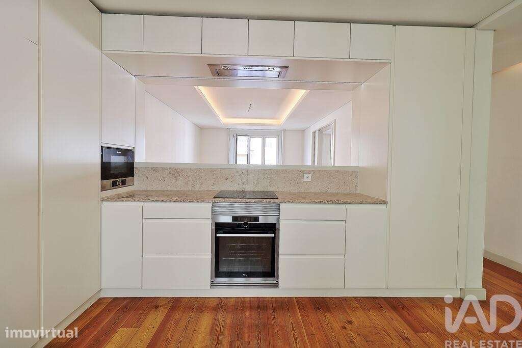 Apartamento T4 em Santo António - Grande imagem: 4/40