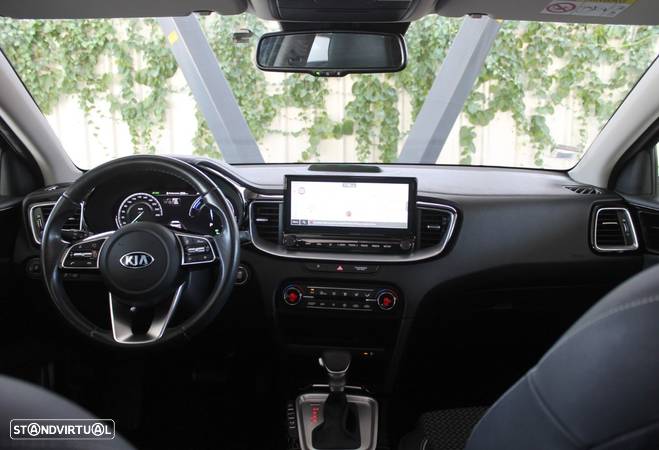 Kia XCeed 1.6 GDi PHEV First Edition+SRF - 9