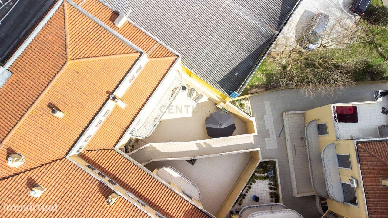 T3 com terraço e garagem-29