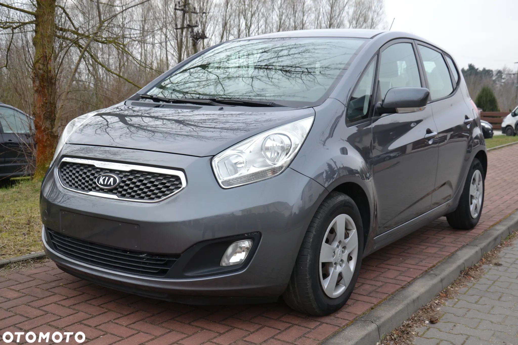 Kia Venga 1.6 CRDi 128 Dream Team Edition - 1