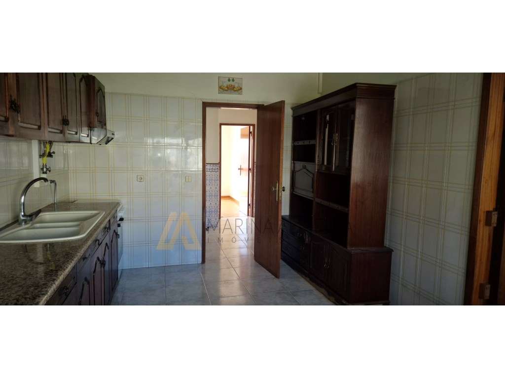 Apartamento t3 com 105m2, com zona de lavandaria, 2 varandas, e arr...-8