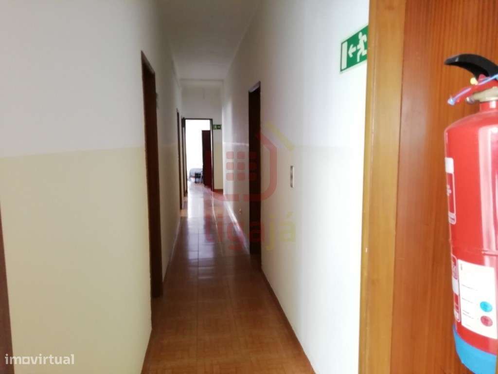 Prédio centro de Fátima! - Grande imagem: 5/24