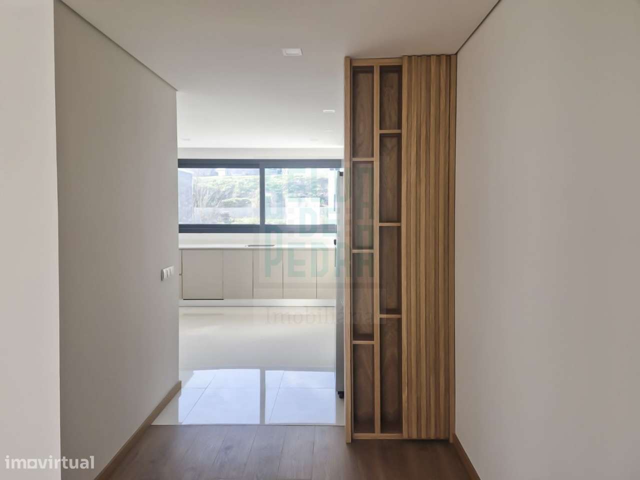 Moradia de 3 frentes V4 Famalicão-14