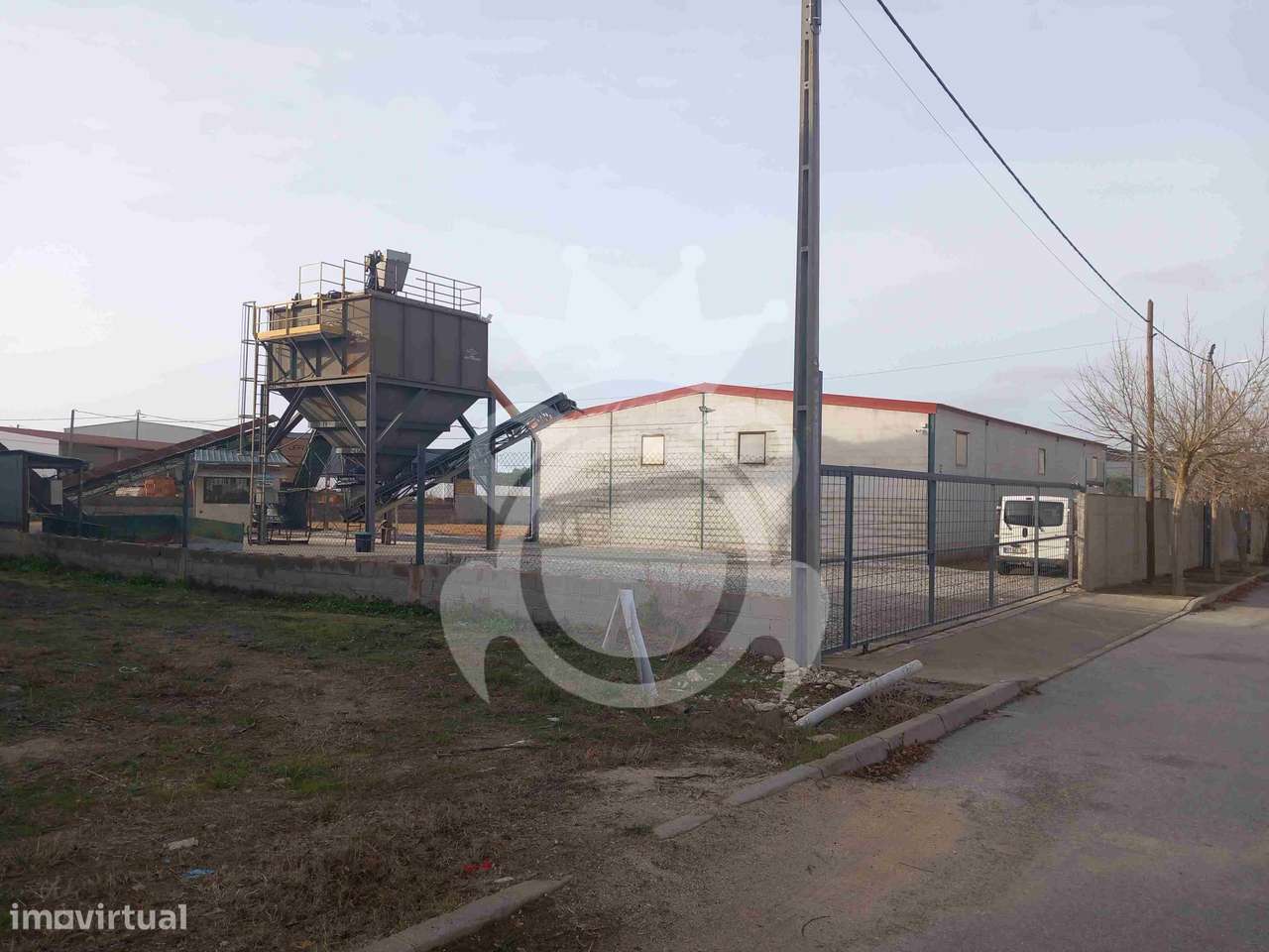 Armazém + Posto de recolha de azeitona - Grande imagem: 2/15