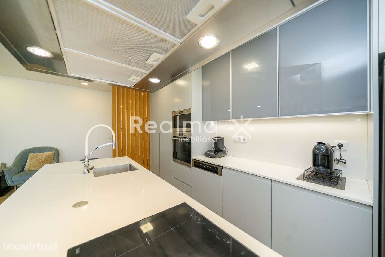 Apartamento T3 Areal- Totalmente Renovado-18
