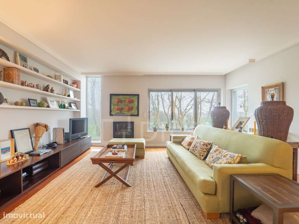 Apartamento T3, com varanda e garagem, na Foz do Douro - Grande imagem: 5/35