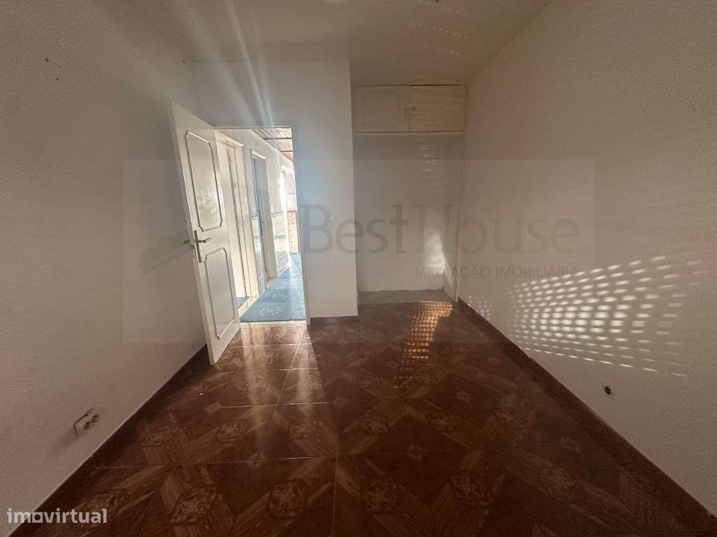 T2 Cacém de Cima - perto de escolas e comercio-6