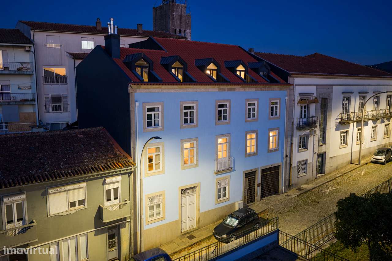 Apartamento T3 de luxo no Centro Histórico de Braga-2