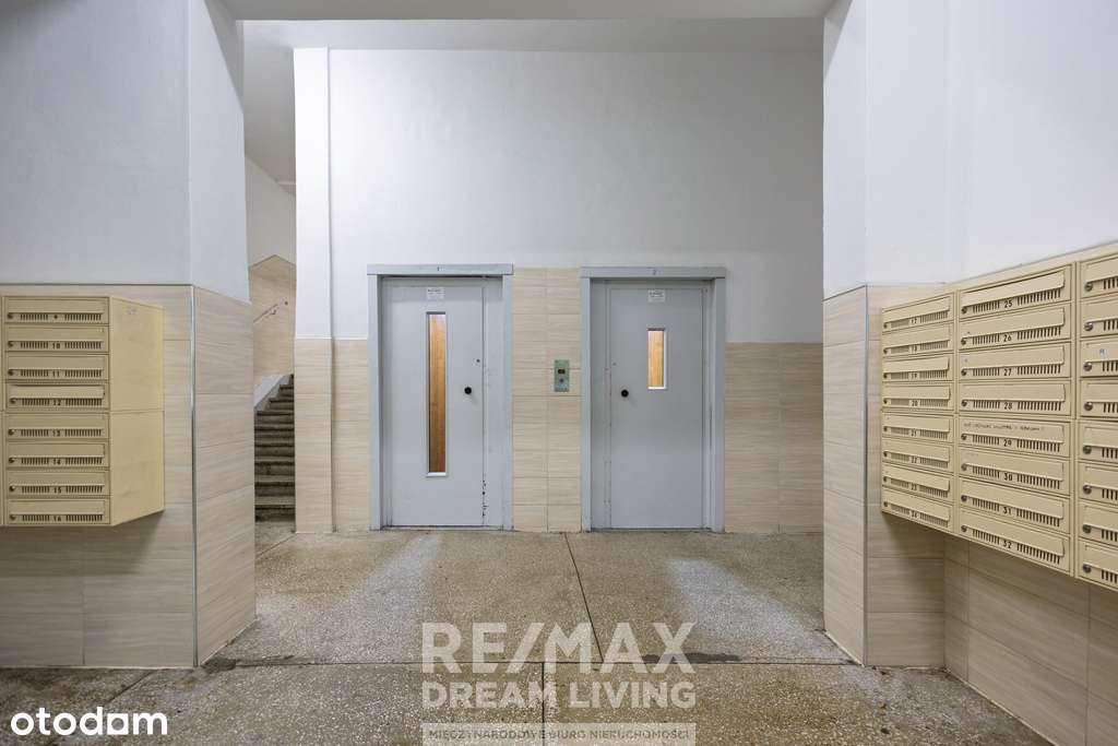 Przestronne 3 pokoje z dużym salonem – Sołtana-14