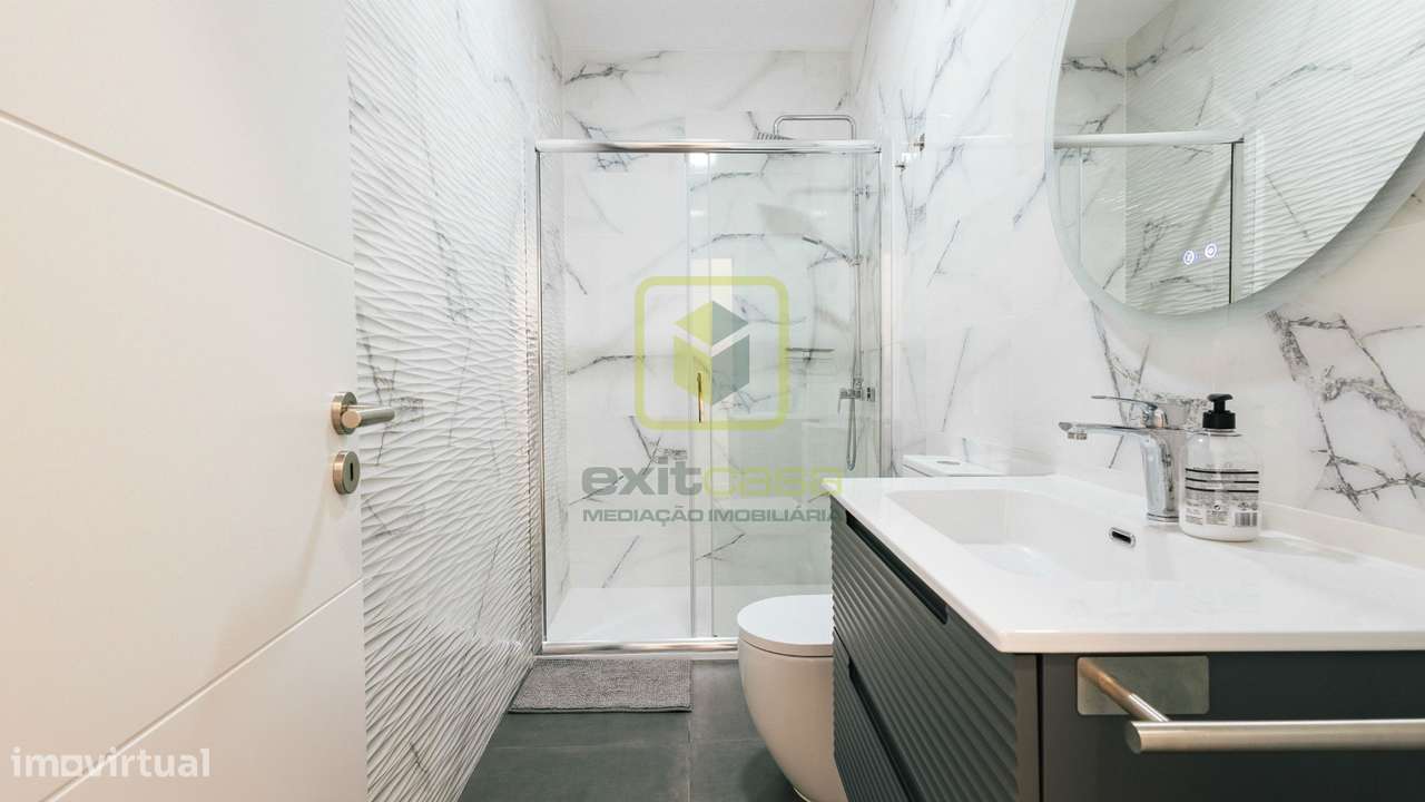 Moradia T4 com vista de mar-23