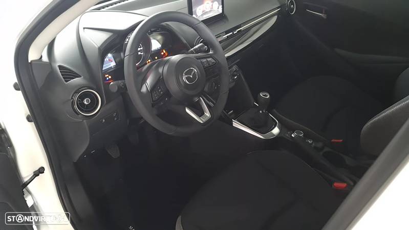 Mazda 2 1.5 Sky-G Centre-Line - 11