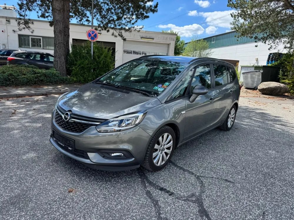 Opel Zafira C (2011-2019) 1.4 T Cosmo 2016